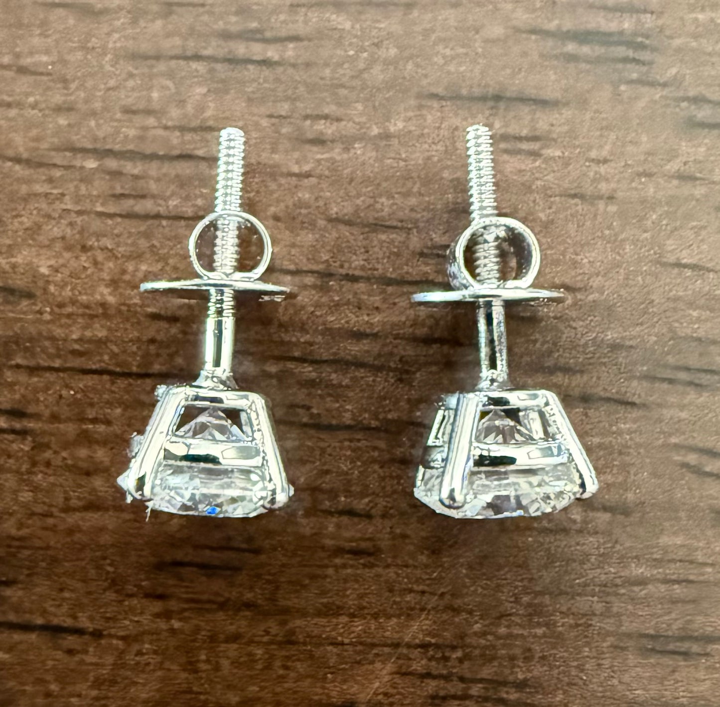 2 Total Carat Weight Round diamond Earrings. Set on 4 Prong 14K White Gold Setting.