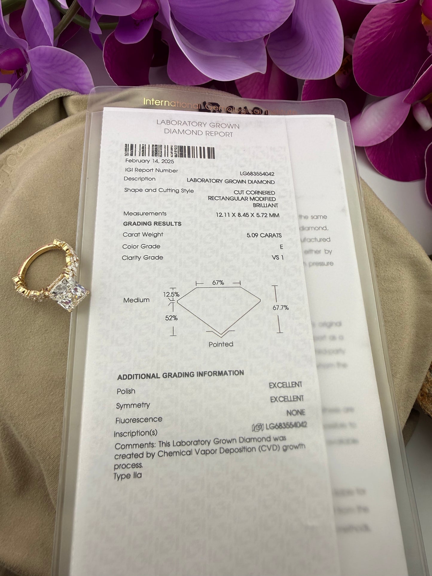 Elegant 5.09 Radiant Diamond Ring w/ Marquis Diamond Band (E VS1) - IGI Certified