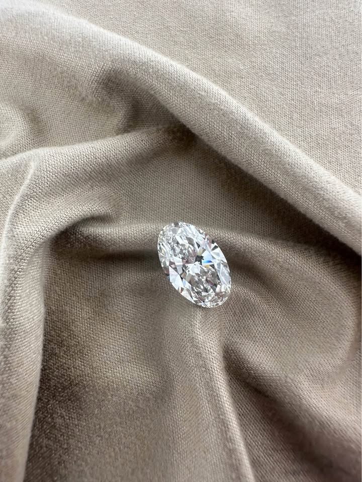 Brilliant 4.80 Oval Diamond (G VS1) – Lab Grown – IGI Certified
