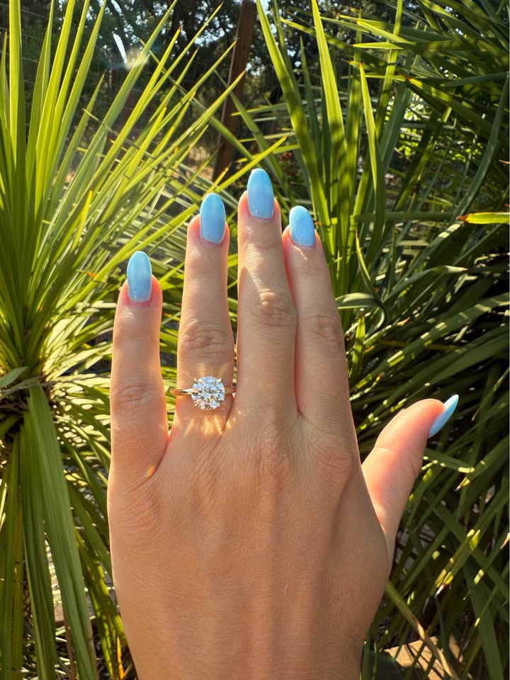 3 Carat Round Diamond ring with Solitaire band| E VVS2 | 14k Yellow Gold | IGI Certified