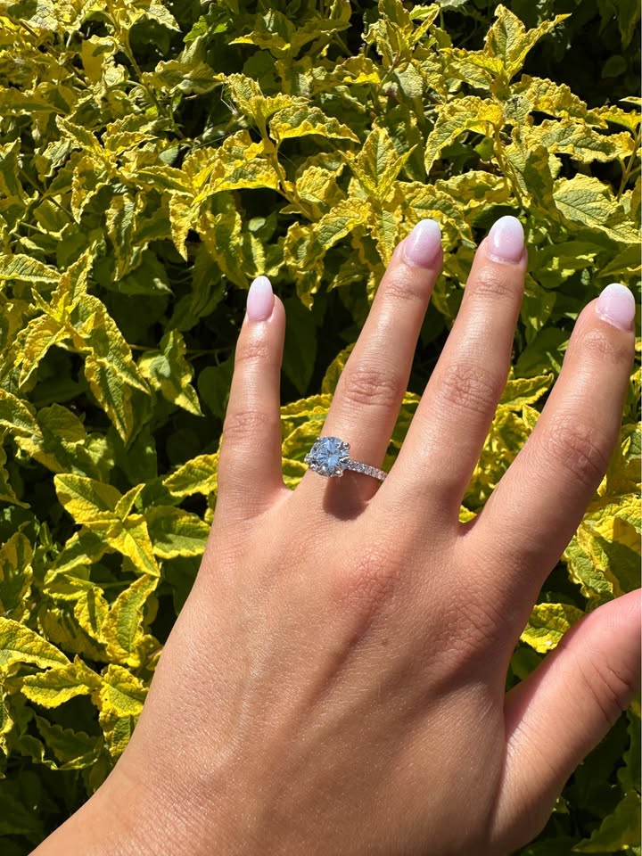 Brilliant 2.51 Round Diamond Ring (E VVS2) - Lab Grown - IGI Certified