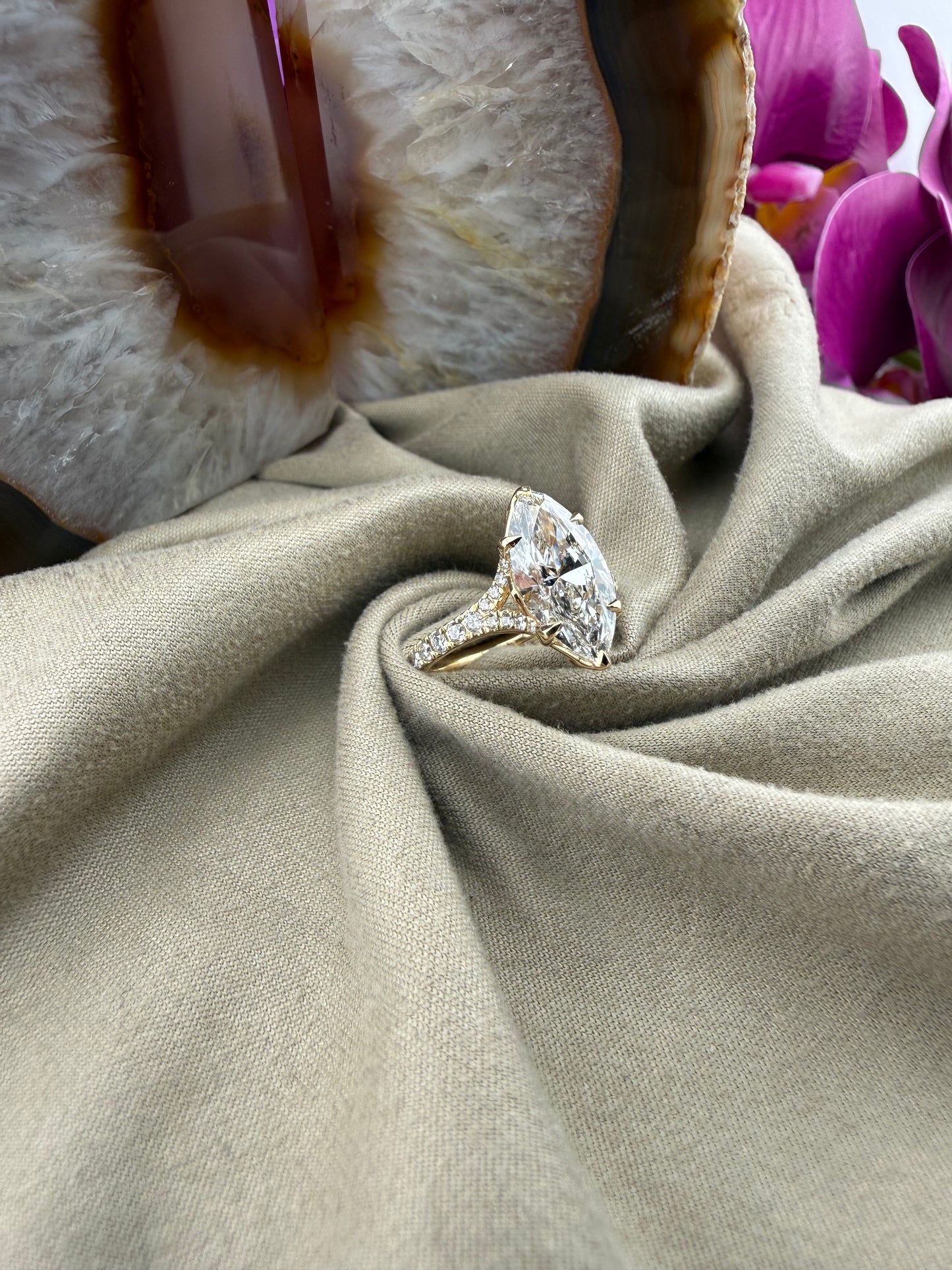 Elegant 3.00 Marquise Diamond Ring w/ Tulip Setting & Diamond Band (E VS1) - IGI Certified