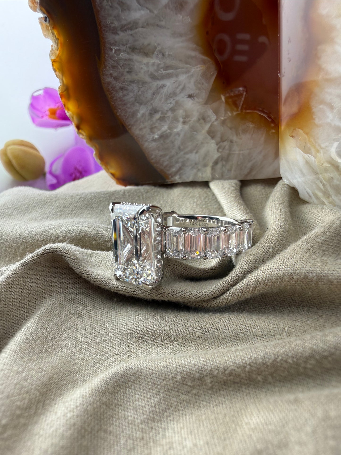 Sophisticated 6.09 Emerald Diamond Ring w/ Custom Setting (E VS1) - Lab Grown - IGI Certified