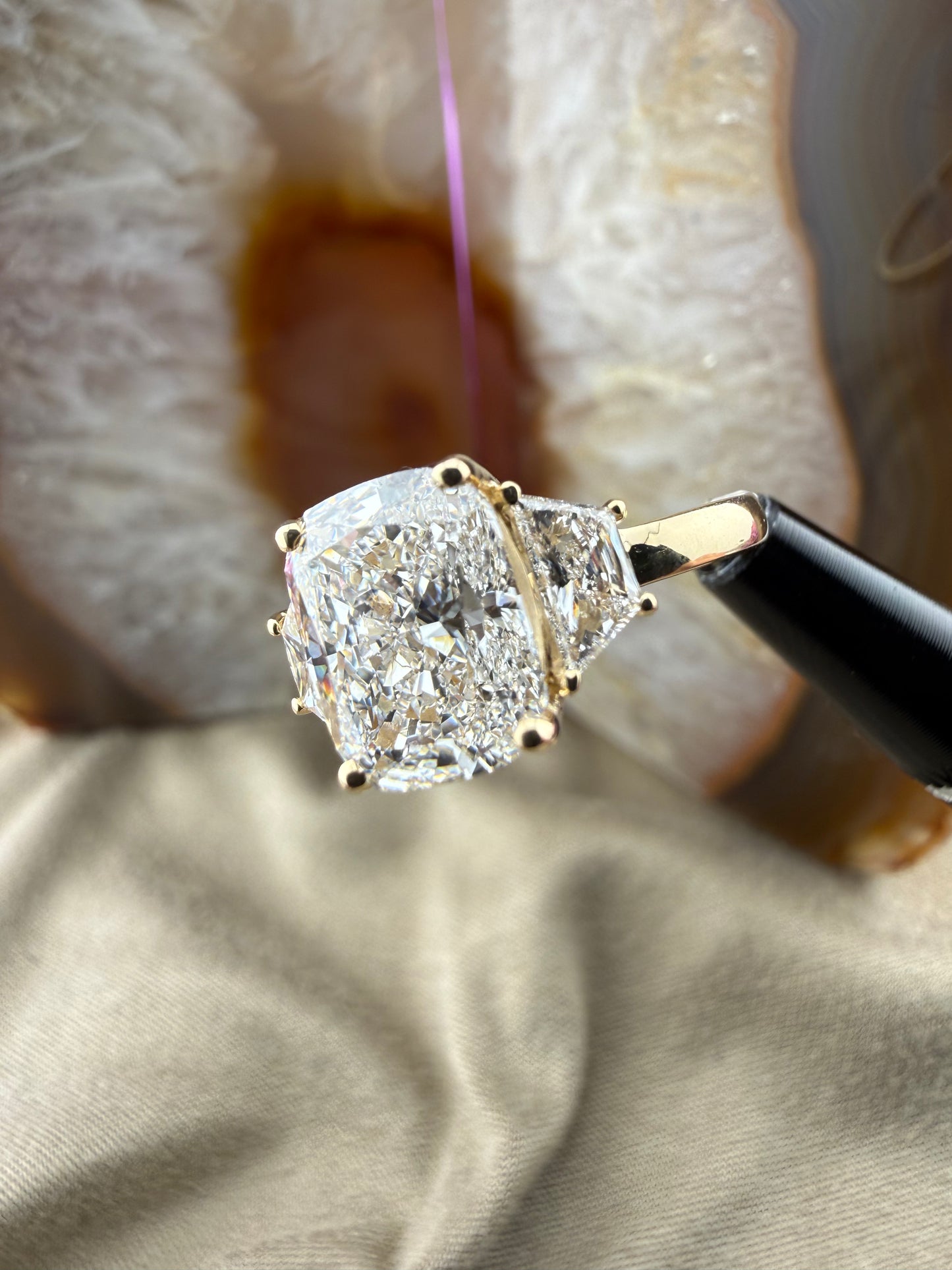 Elegant 3.01 Cushion Diamond Ring w/ Custom Setting (E VS1) - Lab Grown - IGI Certified
