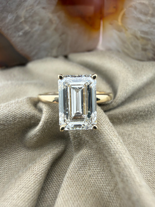 2.82 Emerald Diamond Ring w/ Hidden Halo Solitaire Setting (E VS1) - Lab Grown - IGI Certified