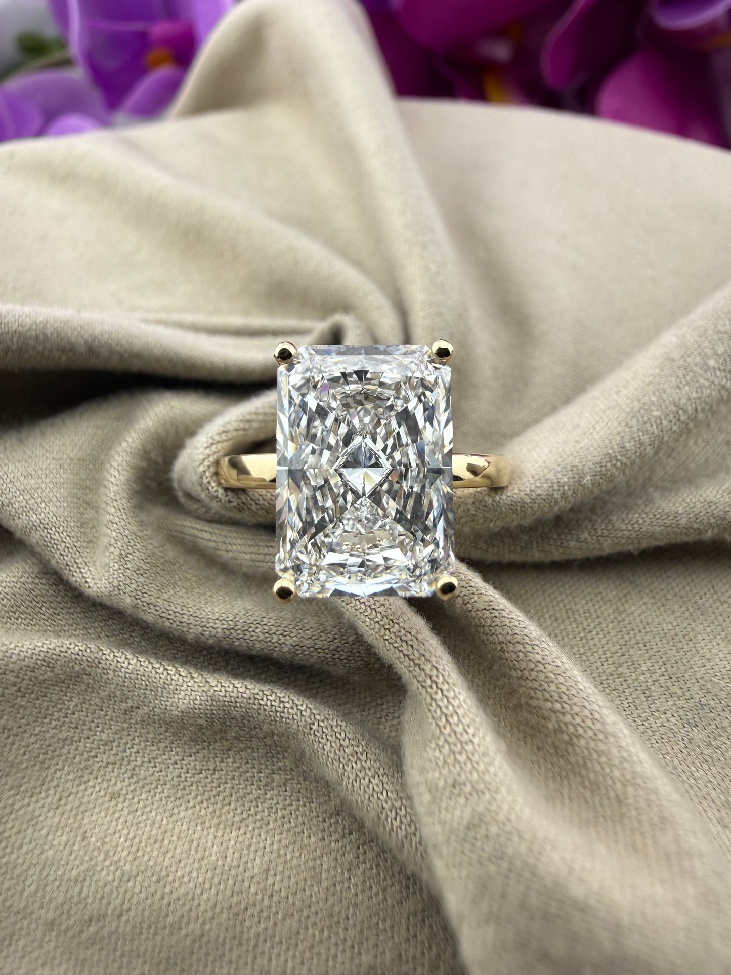 Breathtaking 4.92 Radiant Diamond Ring w/ Hidden Halo Solitaire Setting (E VS1) - Lab Grown - IGI Certified