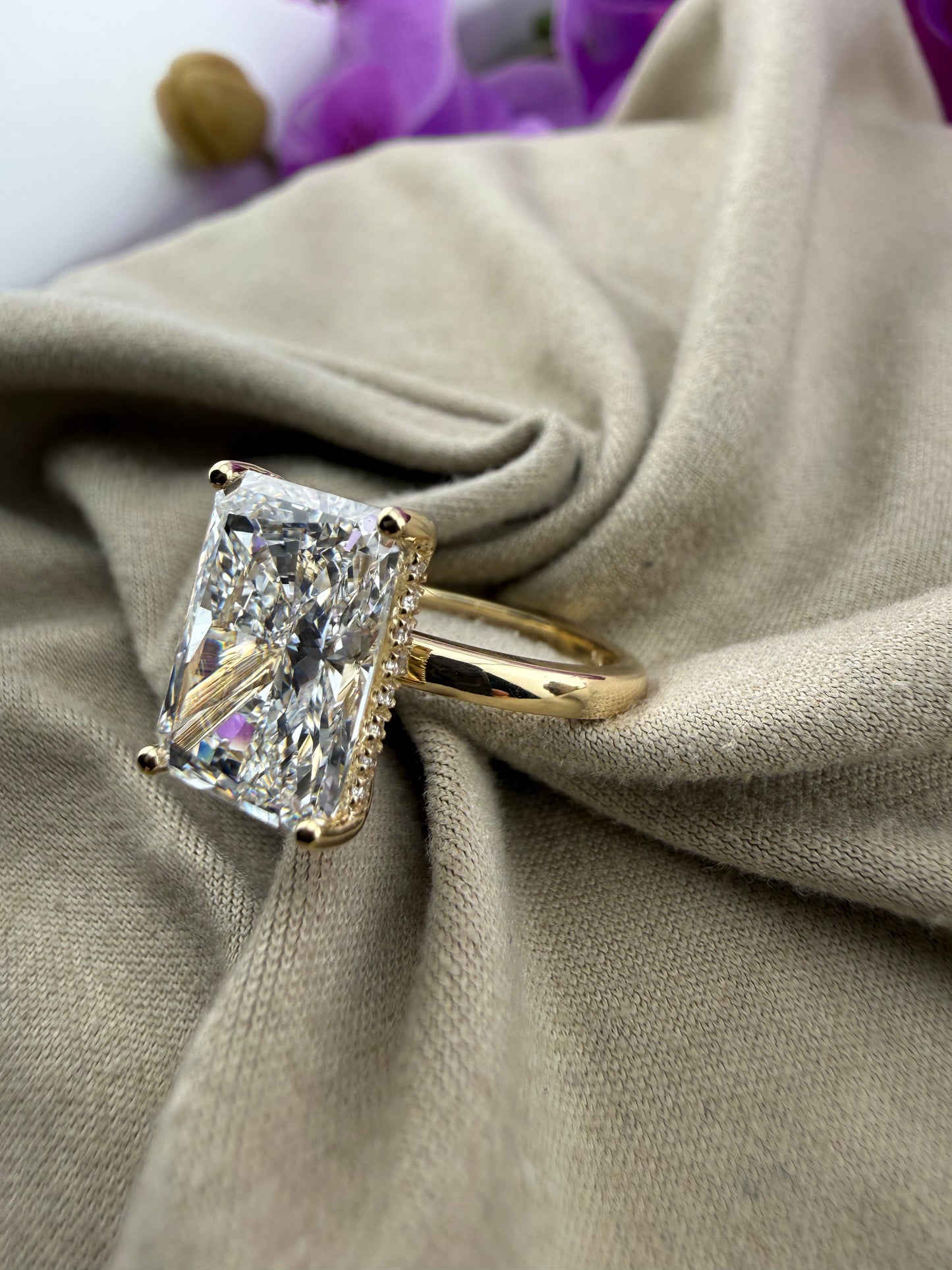 Breathtaking 4.92 Radiant Diamond Ring w/ Hidden Halo Solitaire Setting (E VS1) - Lab Grown - IGI Certified
