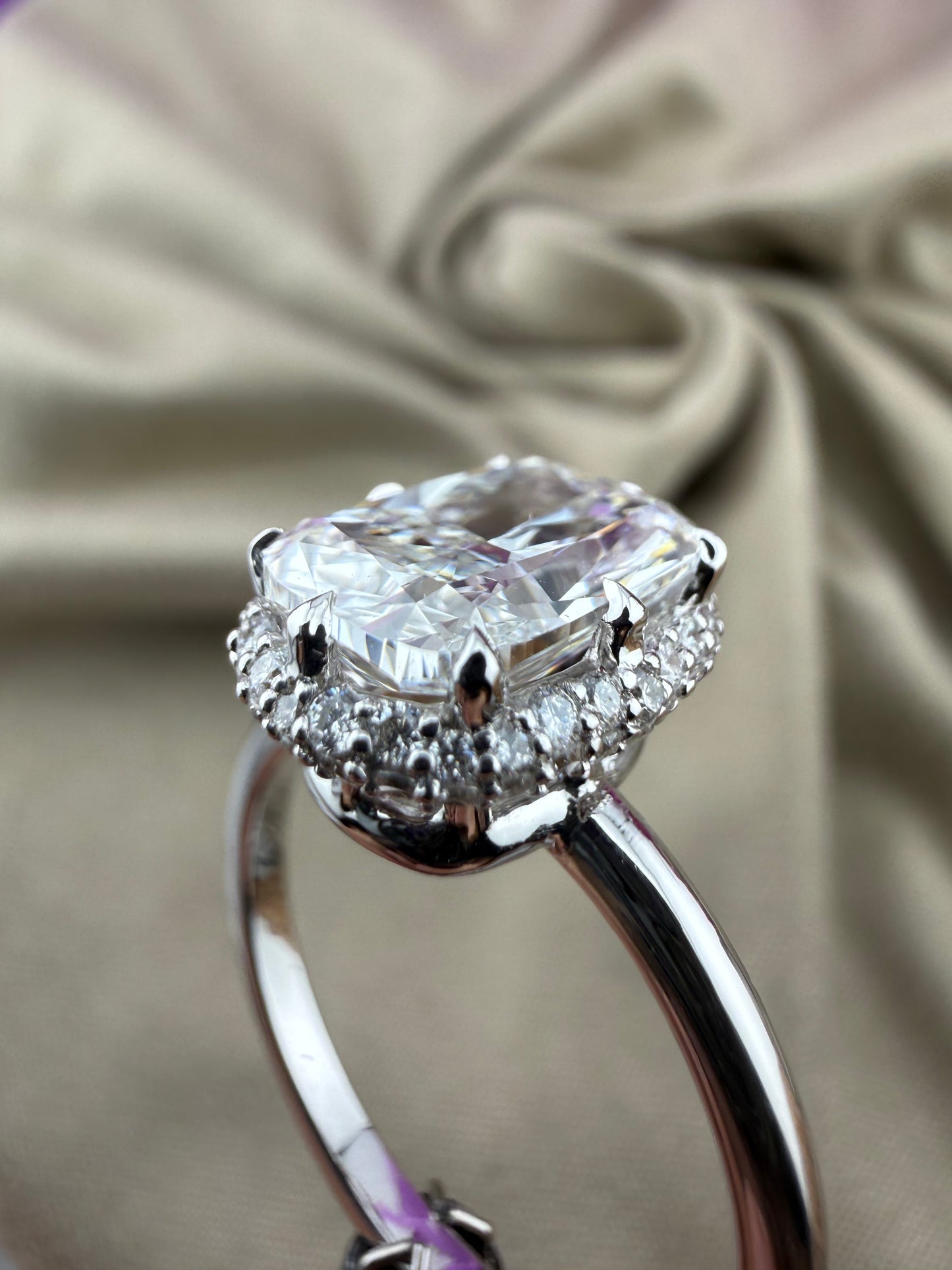 Elegant 3.00 Cushion Solitaire Diamond Ring (F VS1) - IGI Certified