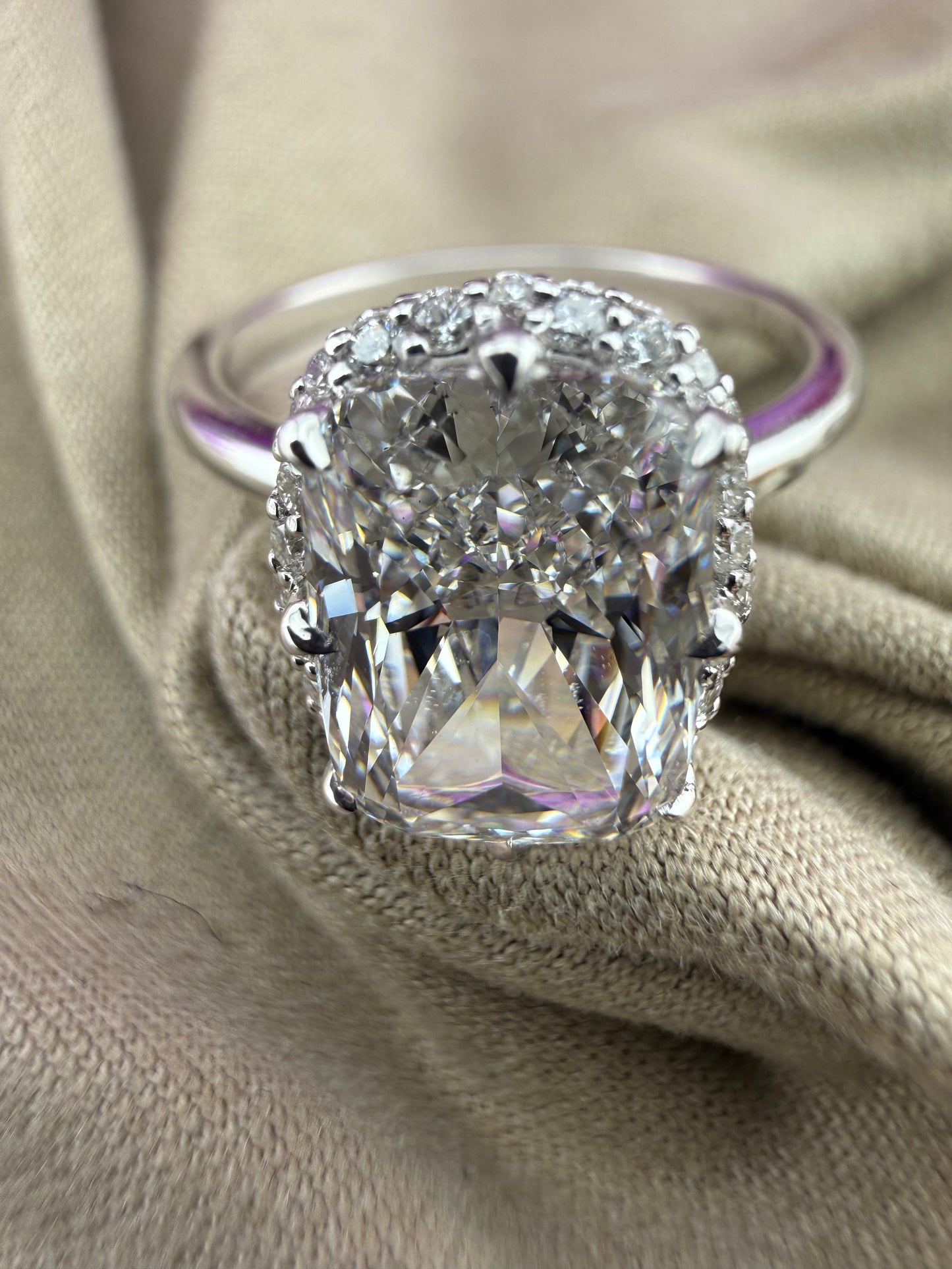 Elegant 3.00 Cushion Solitaire Diamond Ring (F VS1) - IGI Certified