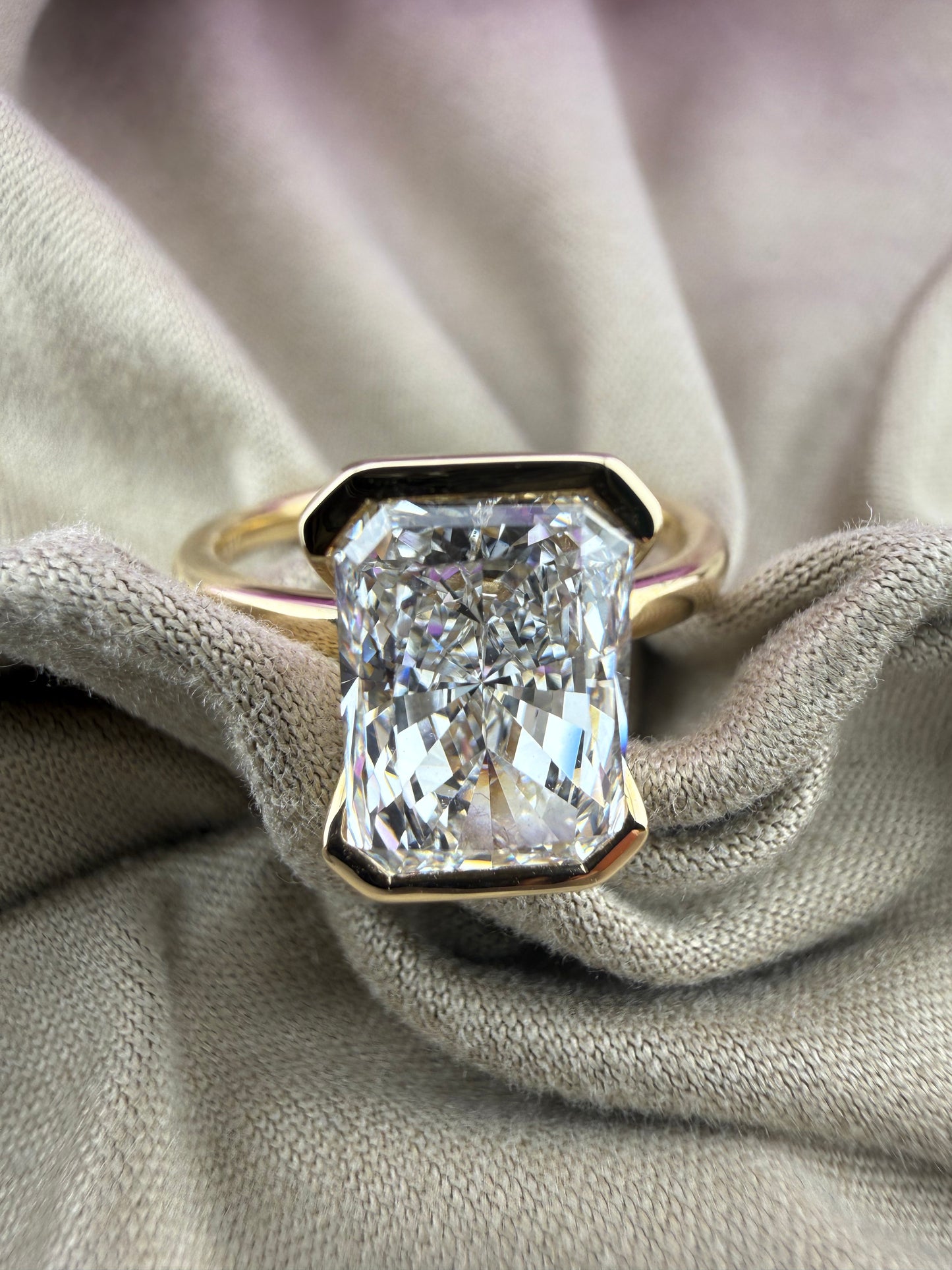 Bold 3.03 Radiant Solitaire Diamond Ring (F VS1) - IGI Certified