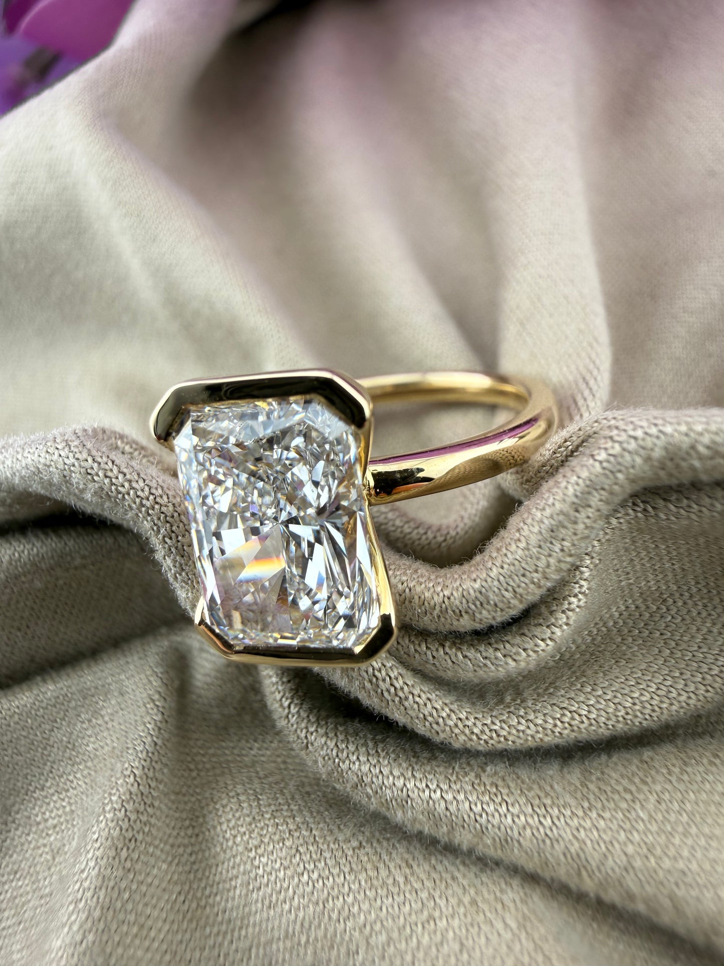 Bold 3.03 Radiant Solitaire Diamond Ring (F VS1) - IGI Certified