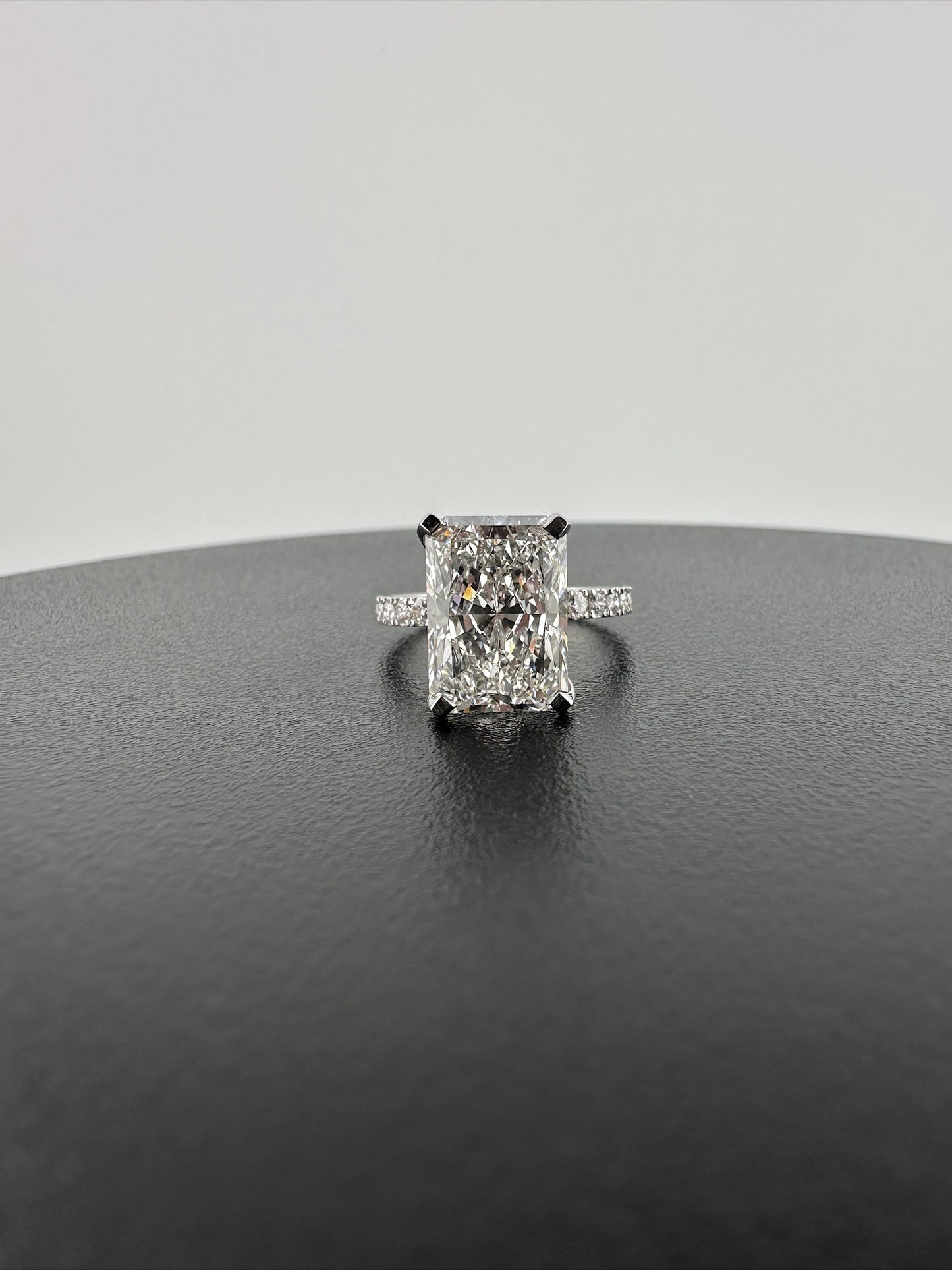Beautiful 5.06 Radiant Diamond Ring - Lab Grown - IGI Verified