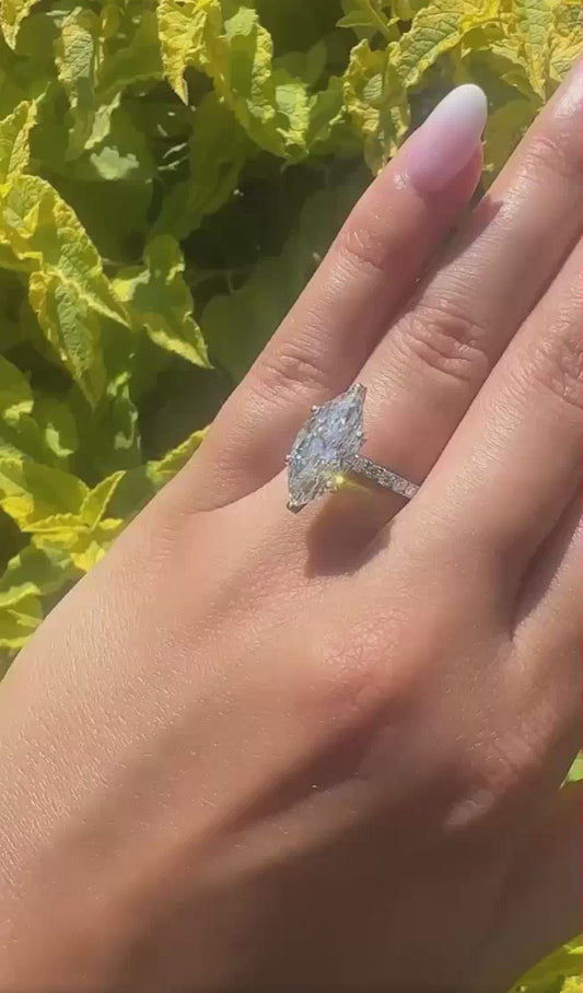 Luxurious 4.49 Marquise Diamond Ring - E VVS2 - IGI Certified - Lab Grown Real Diamond