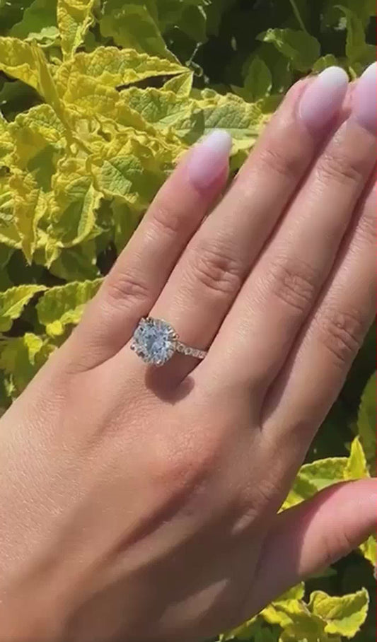 Elegant 3.80 Round Diamond Ring - F VS1 - IGI Certified - Lab Grown Real Diamond