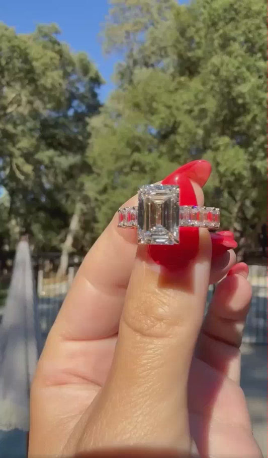 Show stopping 4.90 Carat Emerald Diamond Ring with 5 carat band in 18k yellow gold