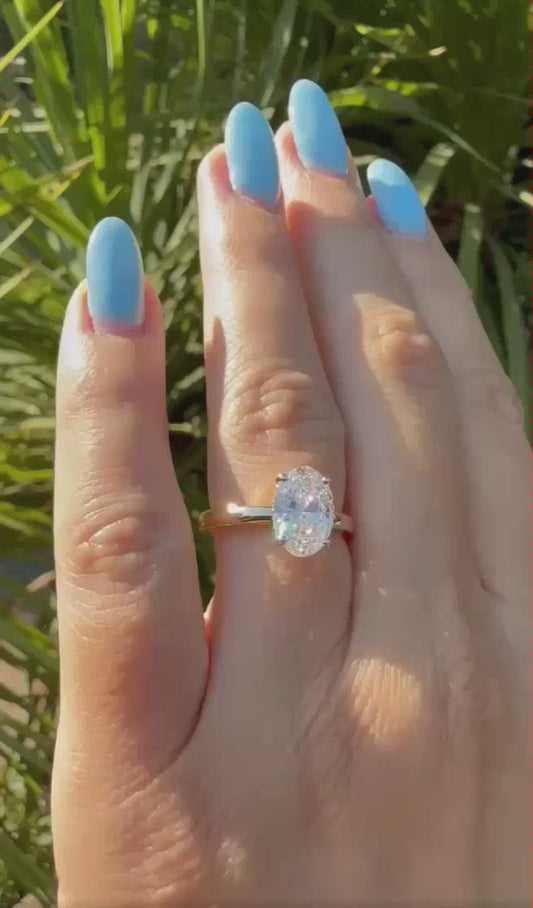 2 carat Oval Diamond Solitaire Ring in 14k yellow gold